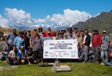 हिमालय में गूँजी जशपुर की गूंज: आदिवासी युवाओं ने जगतसुख पीक पर खोला नया मार्ग….