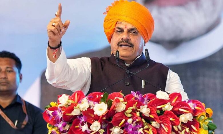 गोवर्धन पर्वः प्रकृति से सह-अस्तित्व और समग्र विकास का उत्सव-डॉ. मोहन यादव गोवर्धन पर्वः प्रकृति से सह-अस्तित्व और समग्र विकास का उत्सव-डॉ. मोहन यादव
