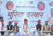 मुरिया दरबार में शामिल हुए केंद्रीय गृह मंत्री अमित शाह, मांझी-चालकी से किया सीधा संवाद….