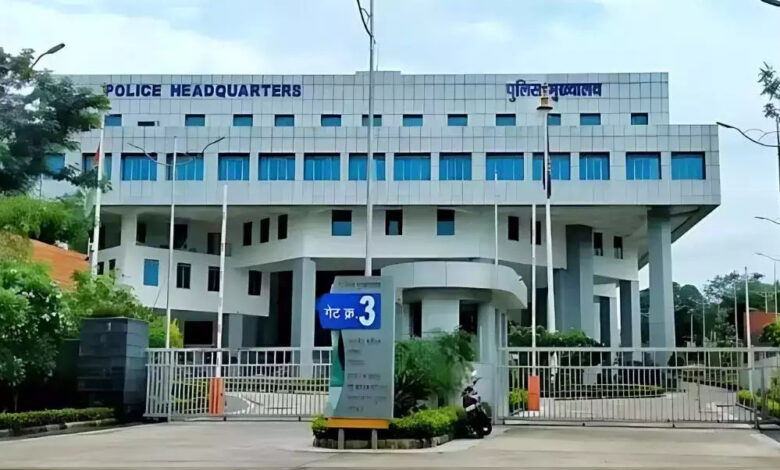 दिवाली पर MP पुलिस को मिला बड़ा तोहफा, सरकार के 5 फैसलों से बढ़ी खुशी दिवाली पर MP पुलिस को मिला बड़ा तोहफा, सरकार के 5 फैसलों से बढ़ी खुशी