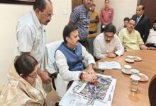हिनौती गौधाम में संरक्षित शत प्रतिशत गौवंश का पंजीयन करायें : उप मुख्यमंत्री  शुक्ल