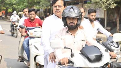 सीवर सफाई और कचरा संग्रहण के कार्य में लापरवाही न बरतें – ऊर्जा मंत्री तोमर सीवर सफाई और कचरा संग्रहण के कार्य में लापरवाही न बरतें – ऊर्जा मंत्री तोमर