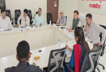 यात्रियों से टिकिट की नियत राशि से ज्यादा वसूलने वाली बसों पर हो सख्त कार्रवाई : परिवहन मंत्री सिंह