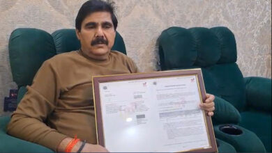 उत्तर प्रदेश में औद्योगिक क्रांति की नई शुरुआत, ऐल्कोबेव प्राइवेट लिमिटेड ने किया ₹580 करोड़ का निवेश समझौता उत्तर प्रदेश में औद्योगिक क्रांति की नई शुरुआत, ऐल्कोबेव प्राइवेट लिमिटेड ने किया ₹580 करोड़ का निवेश समझौता