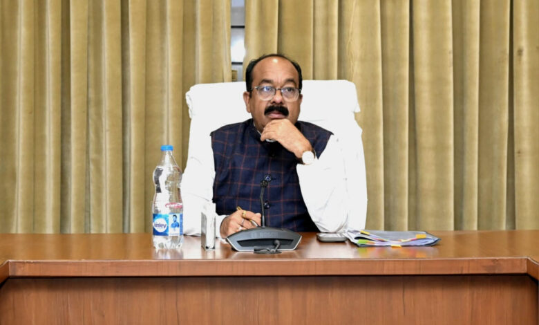 उप मुख्यमंत्री अरुण साव ने नगरीय प्रशासन विभाग के कार्यों की समीक्षा की: सभी निकायों में दीपावली के पूर्व वेतन भुगतान सुनिश्चित करने के दिए निर्देश….