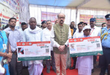 राज्यपाल रमेन डेका ने पीएम आवास योजना के हितग्राहियों को किया सम्मानित…