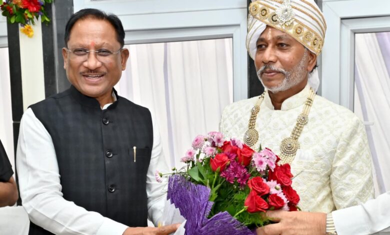 मुख्यमंत्री विष्णुदेव साय गुरु खुशवंत साहेब के गृहप्रवेश कार्यक्रम में हुए शामिल….. मुख्यमंत्री विष्णुदेव साय गुरु खुशवंत साहेब के गृहप्रवेश कार्यक्रम में हुए शामिल…..