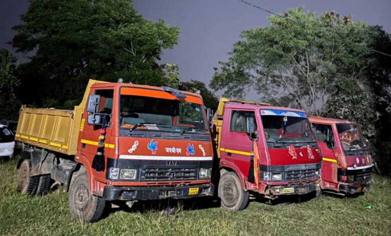 कोरिया जिले में अवैध रेत परिवहन पर प्रशासन की सख्ती कोरिया जिले में अवैध रेत परिवहन पर प्रशासन की सख्ती