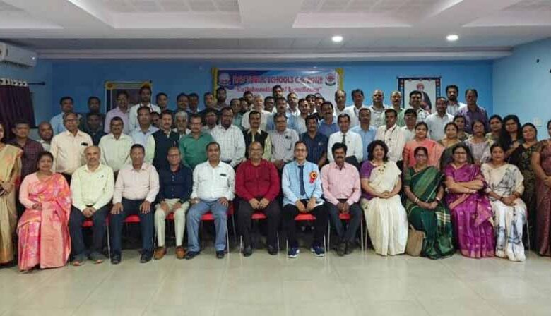 97 डीएवी स्कूलों के प्राचार्यों की बैठक में नई शिक्षा नीति पर गहन चर्चा