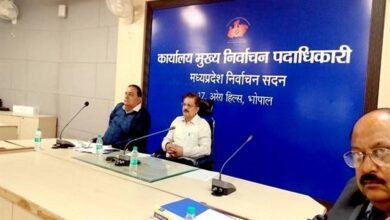 एसआईआर का कार्य गंभीरता और प्राथमिकता के साथ करें एसआईआर का कार्य गंभीरता और प्राथमिकता के साथ करें