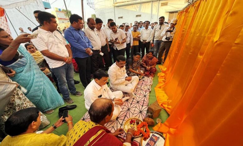 रायपुर : उद्योग मंत्री ने कोरबावासियों को दी 4.92 करोड़ रूपए के विकास कार्याें की सौगात