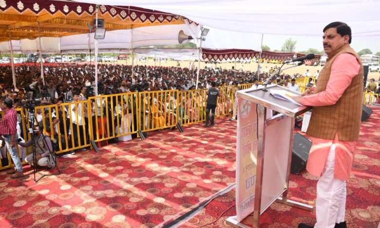 सरपंच महासम्मेलन में सीएम की बड़ी घोषणा, हर पंचायत को मिलेगी 50 हजार की राशि