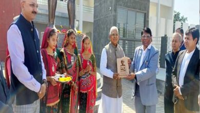 राज्यपाल  पटेल ने गुजरात के बिरसा मुंडा जनजातीय विश्वविद्यालय राजपीपला का किया भ्रमण