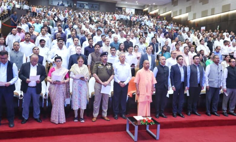 भारत की आजादी का अमर मंत्र बन गया था वन्दे मातरम – मुख्यमंत्री योगी