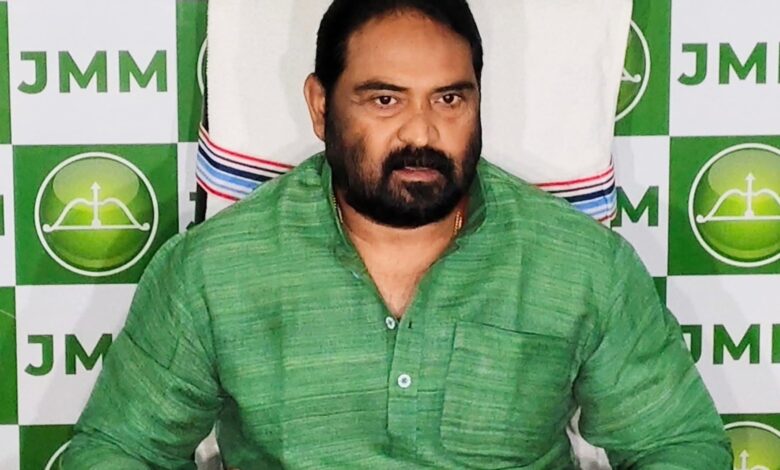 झामुमो के केन्द्रीय महासचिव विनोद पांडेय ने भाजपा पर किया पलटवार