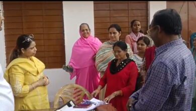 बिजनौर में विशेष प्रगाढ़ पुनरीक्षण की बड़ी पहल, 100% डिजिटाइजेशन करने वाले 11 बीएलओ सम्मानित