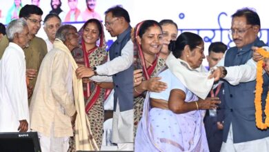 रायपुर : विशेष लेख : वरिष्ठ नागरिकों के सम्मान, सुरक्षा और कल्याण के लिए प्रतिबद्ध – छत्तीसगढ़ का आदर्श मॉडल रायपुर : विशेष लेख : वरिष्ठ नागरिकों के सम्मान, सुरक्षा और कल्याण के लिए प्रतिबद्ध – छत्तीसगढ़ का आदर्श मॉडल