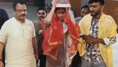 खंडवा में रुखसार ने हिंदू युवक से रचाई शादी, बोली- बचपन से सनातन धर्म में था सम्मान