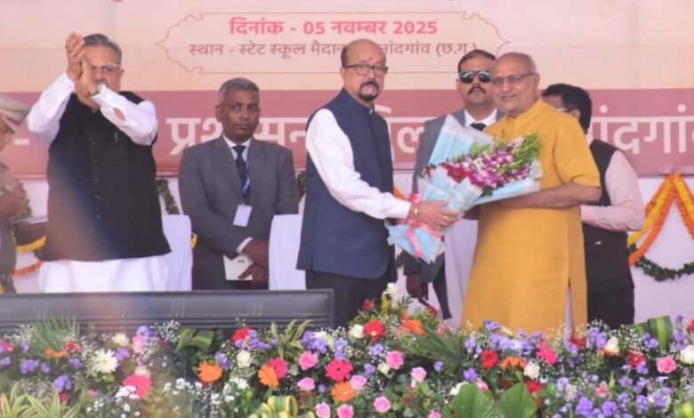 रायपुर : लखपति दीदी महिला सशक्तिकरण और ग्रामीण समृद्धि की मिसाल – उपराष्ट्रपति  राधाकृष्णन