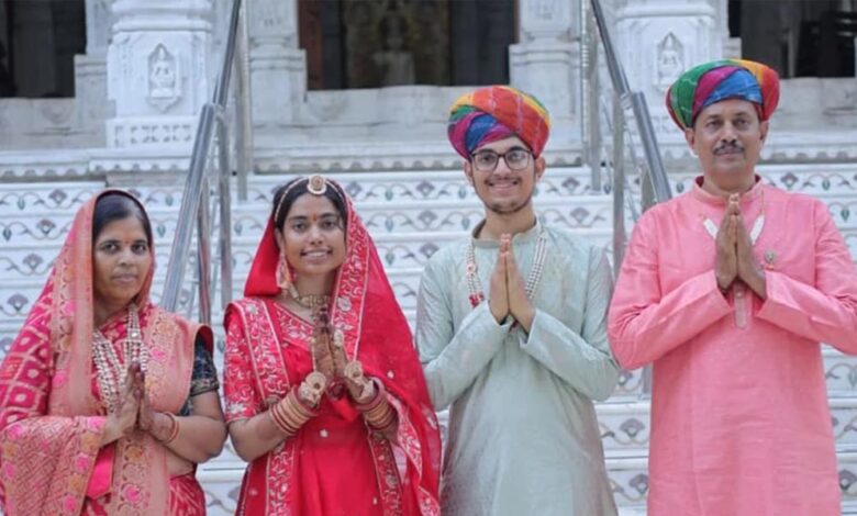 5 करोड़ की संपत्ति छोड़कर पति-पत्नी ने संन्यास का लिया निर्णय, बच्चों की पढ़ाई पर दिया ध्यान