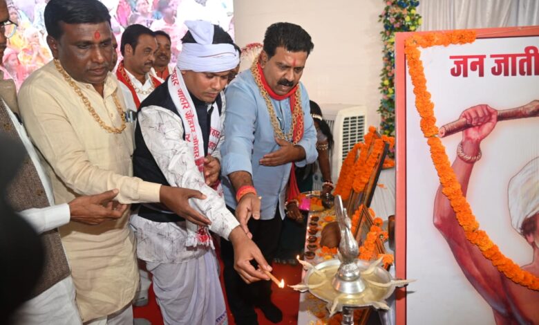 धरती आबा भगवान बिरसा मुण्डा जयंती दिवस जनजाति समाज की वीरता, त्याग और संस्कृति को समर्पित है-उप मुख्यमंत्री विजय शर्मा….