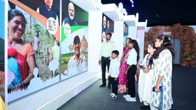 डिजिटल प्रदर्शनी में दिख रही छत्तीसगढ़ की 25 वर्षों की विकास यात्रा डिजिटल प्रदर्शनी में दिख रही छत्तीसगढ़ की 25 वर्षों की विकास यात्रा