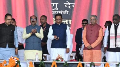 मुख्यमंत्री ने स्टेडियम में किया राजा रघुराज सिंह की प्रतिमा का अनावरण