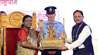 आदिवासी परिवारों को शिक्षा, आजीविका, स्वास्थ्य और विकास के मिल रहे नए अवसर : राष्ट्रपति श्रीमती द्रौपदी मुर्मु आदिवासी परिवारों को शिक्षा, आजीविका, स्वास्थ्य और विकास के मिल रहे नए अवसर : राष्ट्रपति श्रीमती द्रौपदी मुर्मु