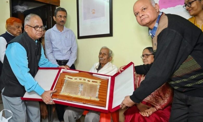 छत्तीसगढ़ के प्रख्यात साहित्यकार  विनोद कुमार शुक्ल को ‘ज्ञानपीठ पुरस्कार’ से सम्मानित किए जाने पर मुख्यमंत्री  विष्णु देव साय ने दी बधाई