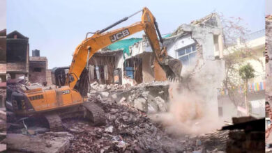 एमआर-9 लिंक रोड निर्माण: 140 अवरोध हटाए, रिंग रोड से एबी रोड तक बनेगी 100 फीट चौड़ी सड़क एमआर-9 लिंक रोड निर्माण: 140 अवरोध हटाए, रिंग रोड से एबी रोड तक बनेगी 100 फीट चौड़ी सड़क