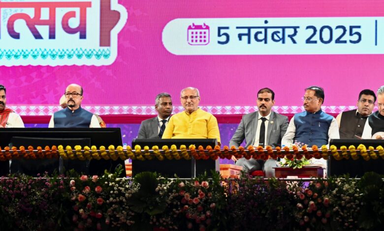 उपराष्ट्रपति सी. पी. राधाकृष्णन ने महिलाओं के नेतृत्व वाले विकास और जमीनी स्तर पर लोकतंत्र के मॉडल के रूप में ‘लखपति दीदी’ पहल की सराहना की….