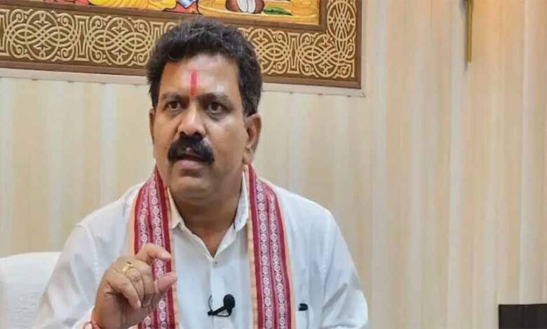 बिहार चुनाव प्रचार में गरमी: उपमुख्यमंत्री विजय शर्मा का राहुल-तेजस्वी पर तीखा प्रहार, SIR मतदाता सूची शुद्धिकरण पर जोर बिहार चुनाव प्रचार में गरमी: उपमुख्यमंत्री विजय शर्मा का राहुल-तेजस्वी पर तीखा प्रहार, SIR मतदाता सूची शुद्धिकरण पर जोर