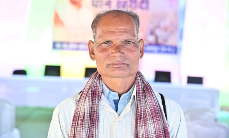 धान से मिले पैसों से खुद के लिए वाहन खरीदेंगे-किसान गंगाराम..