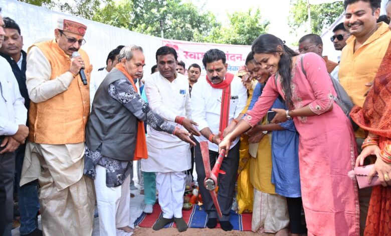 उपमुख्यमंत्री शर्मा ने 4.41 करोड़ रूपये की लागत के 250 सीटर नालंदा लाइब्रेरी का किया भूमिपूजन…. उपमुख्यमंत्री शर्मा ने 4.41 करोड़ रूपये की लागत के 250 सीटर नालंदा लाइब्रेरी का किया भूमिपूजन….