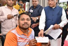 दिव्यांग रग्बी खिलाड़ी की मदद के लिए मुख्यमंत्री आगे आए- जनदर्शन में स्वीकृत किया 90 हजार रुपए का आर्थिक अनुदान….