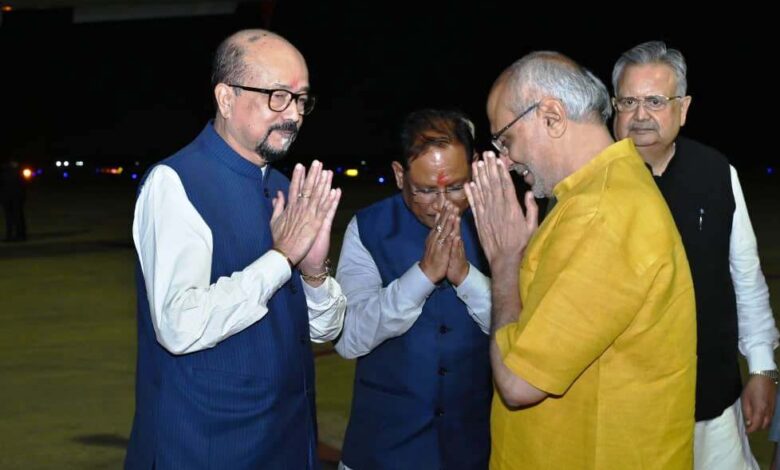 उपराष्ट्रपति सी. पी. राधाकृष्णन को एयरपोर्ट में दी गई बिदाई….