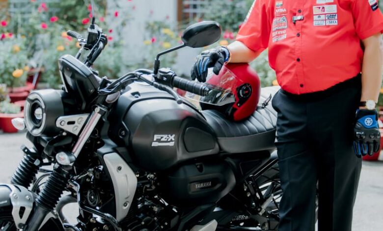 मुख्यमंत्री विष्णुदेव साय ने स्वयं बाइक चलाकर युवाओं को दिया सुरक्षित ड्राइविंग का संदेश….