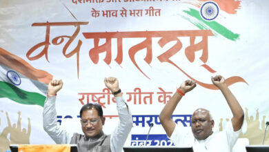 वंदे मातरम् मां भारती की साधना और आराधना की प्रेरक अभिव्यक्ति : प्रधानमंत्री नरेंद्र मोदी…. वंदे मातरम् मां भारती की साधना और आराधना की प्रेरक अभिव्यक्ति : प्रधानमंत्री नरेंद्र मोदी….