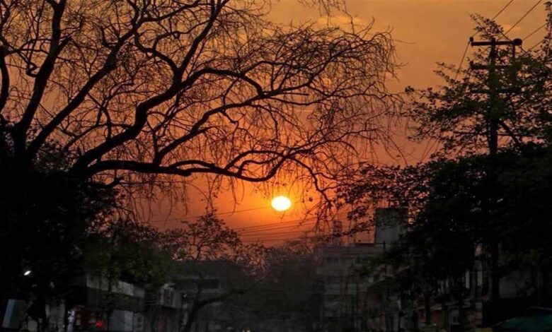 नवंबर की दस्तक के साथ सर्दी की तेज आहट, 10 साल बाद रिकॉर्ड ठिठुरन