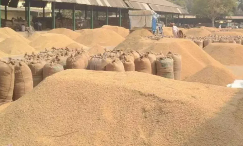 राज्य में अवैध धान की आवाजाही रोकने प्रशासन सक्रिय, सीमावर्ती चेकपोस्टों पर कड़ी निगरानी…. राज्य में अवैध धान की आवाजाही रोकने प्रशासन सक्रिय, सीमावर्ती चेकपोस्टों पर कड़ी निगरानी….