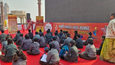 वाराणसी में आयोजित काशी तमिल संगमम में तमिलनाडु के छात्र समूह ने जाना प्राचीन मंदिरों का इतिहास