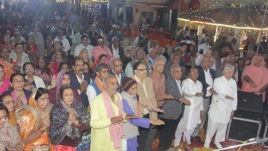 अपने कर्मों को सदकर्मों में बदलने की प्रेरणा और ऊर्जा देती है गीता 68वें अ.भा. गीता जयंती महोत्सव में जगदगुरू स्वामी रामदयाल महाराज के आशीर्वचन-सनातन धर्म की मजबूती के लिए शपथ