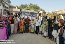 कलेक्टर डॉ. गिरीश कुमार मिश्रा बने श्रवण कुमार–वृद्धा आश्रम के 32 वृद्धजनो को उज्जैन महाकाल दर्शन के लिए भेजा कलेक्टर डॉ. गिरीश कुमार मिश्रा बने श्रवण कुमार–वृद्धा आश्रम के 32 वृद्धजनो को उज्जैन महाकाल दर्शन के लिए भेजा