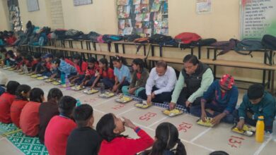 प्रधानमंत्री पोषण कार्यक्रम तथा बुनियादी साक्षरता एवं संख्या ज्ञान (आफएलएन) के अनुवीक्षण हेतु किया निरीक्षण