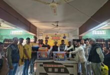 वॉश आन व्हील नवाचार कार्यक्रम के तहत विधायक खिलचीपुर  द्वारा स्वच्छता साथीयों को ग्रामीण क्षेत्र में कार्य करने हेतु स्‍वच्‍छता किट का वितरण किया गया।