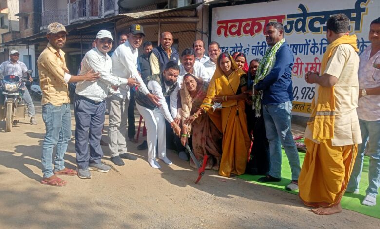 अर्जुनी में 15 लाख के विकास कार्यों का किया भूमि पूजन।