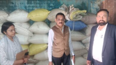 संयुक्त टीम ने 275बोरीअवैध धान किया जब्त।