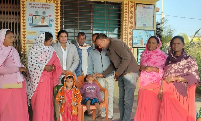 आयुष्मान आरोग्य मंदिर टोनाटार में 237 बच्चों को पिलाया गया पोलियो ड्रॉप