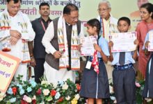 सुशासन, संवेदना और सुरक्षा : श्रमिक हित में छत्तीसगढ़ सरकार के दो वर्ष