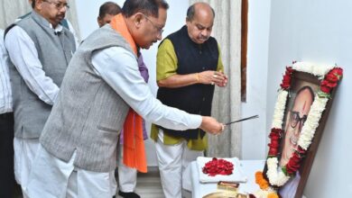 मुख्यमंत्री विष्णुदेव साय ने कुशाभाऊ ठाकरे की पुण्यतिथि पर दी श्रद्धांजलि